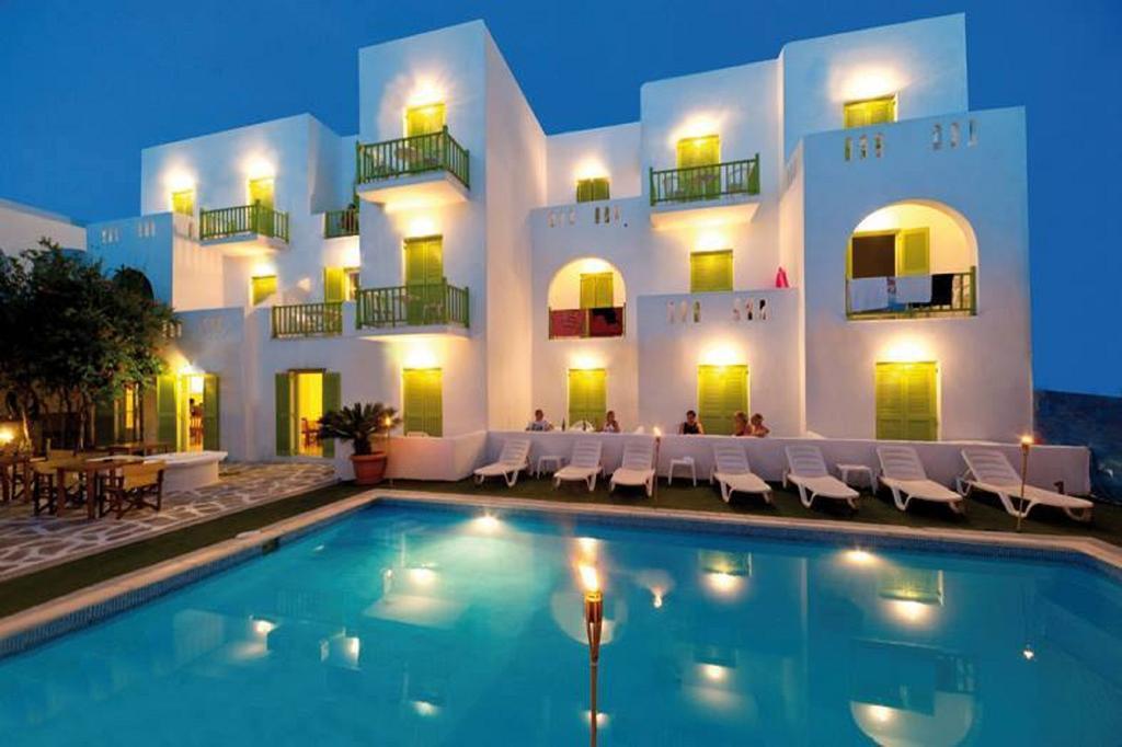 Siren Rooms And Apartments Paros Bagian luar foto