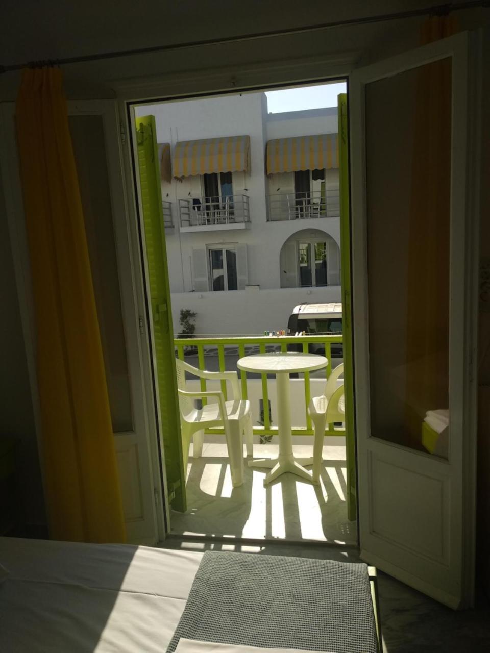 Siren Rooms And Apartments Paros Bagian luar foto