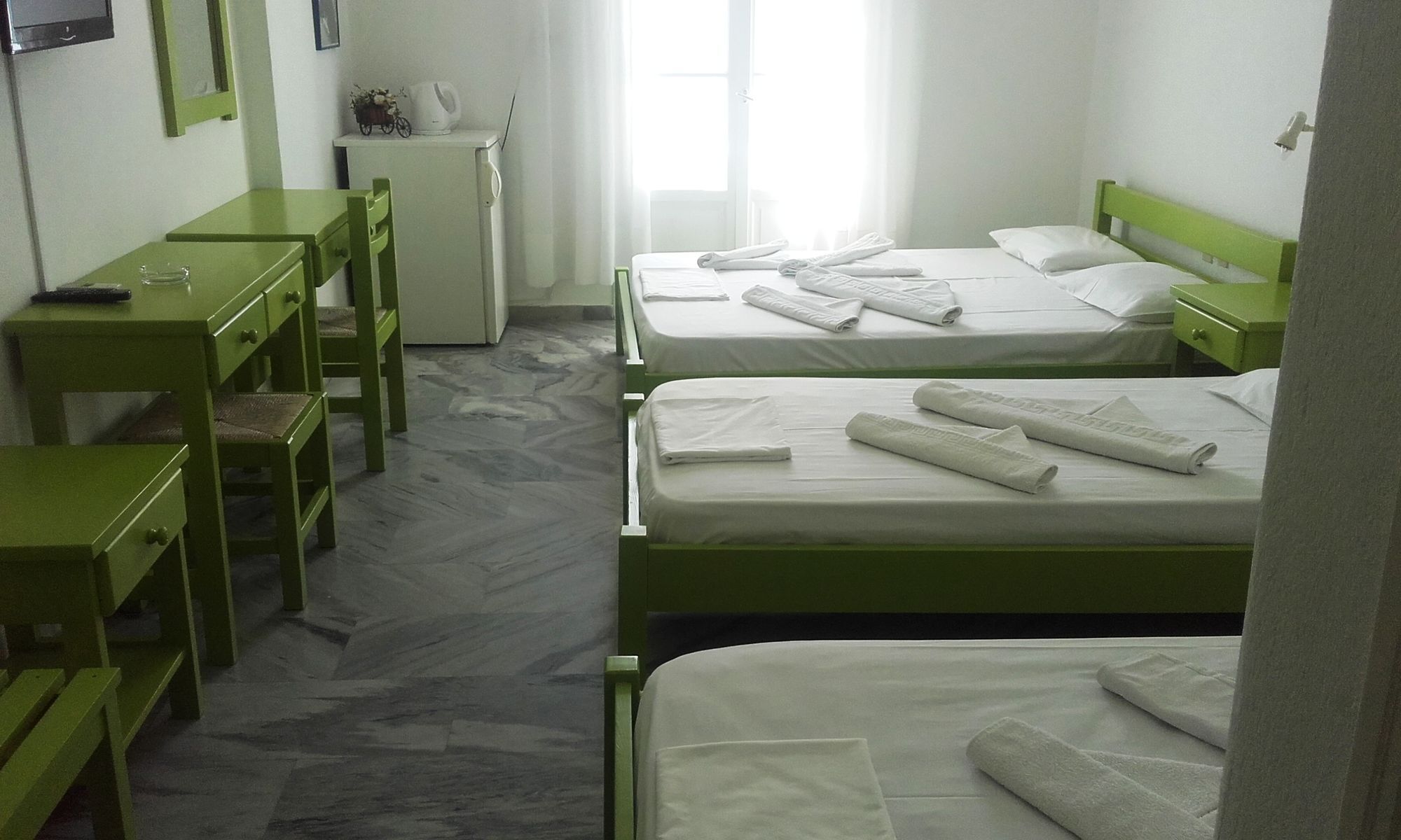 Siren Rooms And Apartments Paros Bagian luar foto